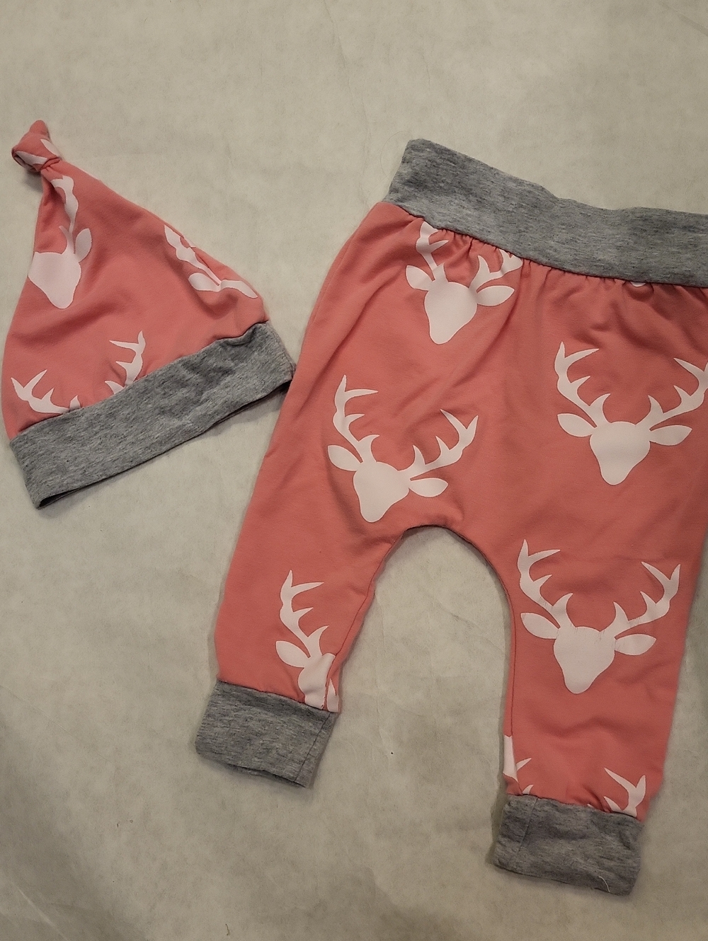 Baby pants and hat set, deer print